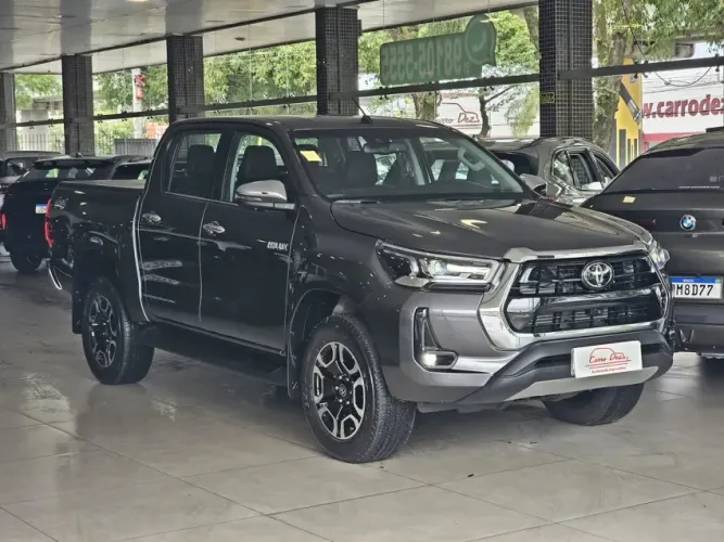 Toyota Hilux CD SRX Plus 4X4 2.8 TDI Die. Aut. 2026