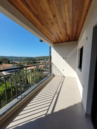 Apartamento novo com suíte + 1 quarto no Centro de Campo Alegre