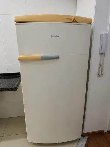 Geladeira usada