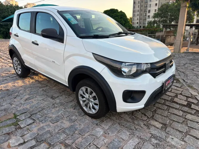 Fiat Mobi Like 1.0 Fire Flex 5P. 2022