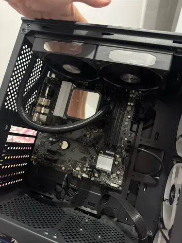 Kit Upgrade Premium: Core i9 14900KF + Gigabyte B760 DDR5 + Water Cooler RGB