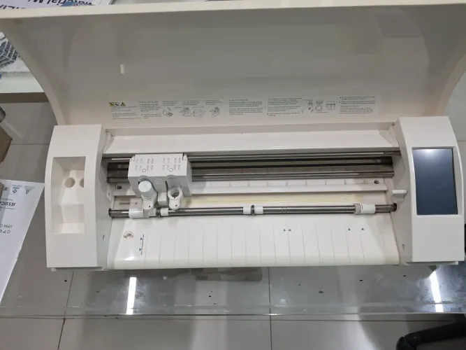 Troco por scancut brother 225, volto até 1000 reais