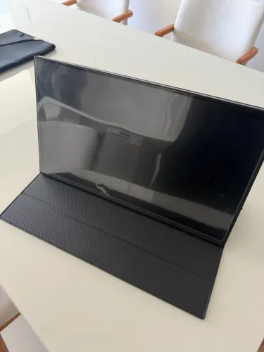 Monitor Portátil 18,5 polegadas slim 