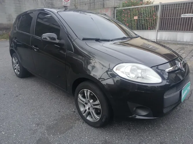 Fiat Palio Essence 1.6 Flex 16V 5P 2013