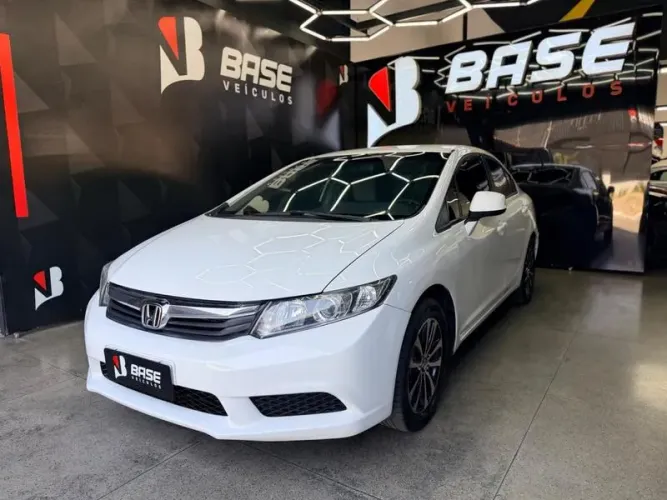 Honda Civic Sedan LXS 1.8/1.8 Flex 16V Aut. 4P 2015