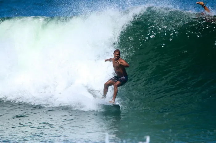 Aula de surf particular ou em grupo a partir de 100