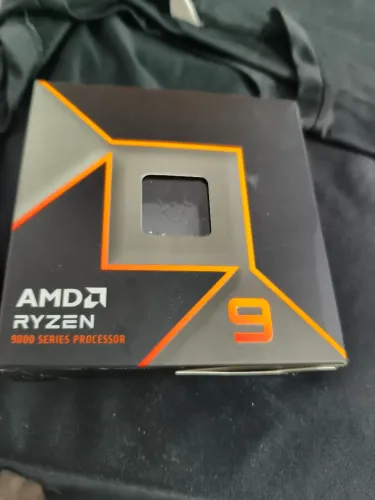 Ryzen 9 9900x com caixa 