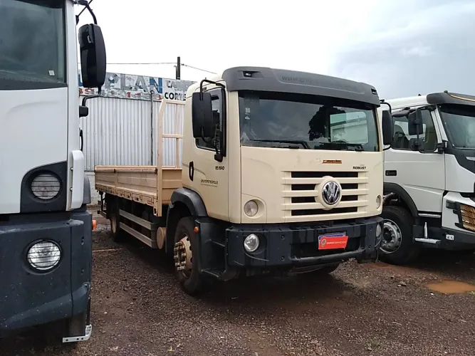 Volkswagen 15.190 E Constellation 2p (diesel)(E5) 2018/2019 Vamos Seminovos Regente Feijó