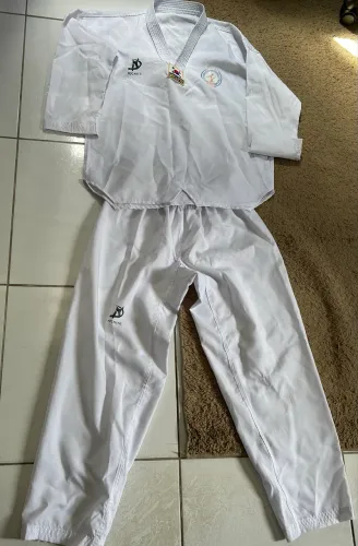 DOBOK para Taekwondo