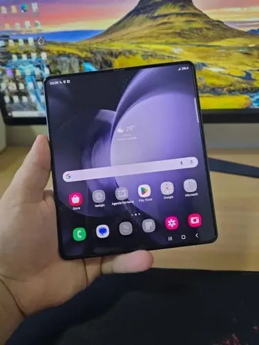 Galaxy z Fold 5 Dobravel