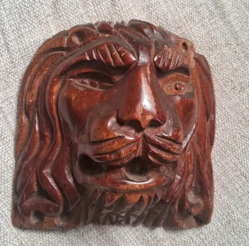 Leão arte em madeira escultura