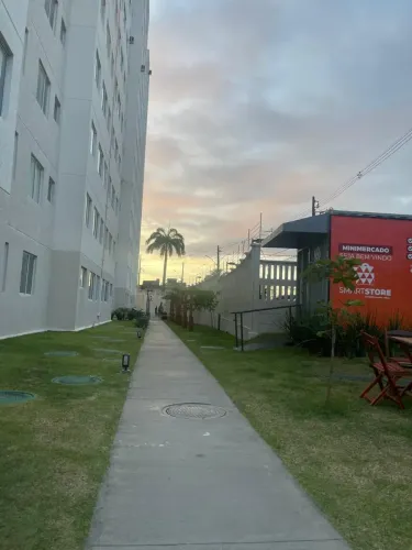 Imóvel para aluguel possui 42 metros quadrados com 2 quartos em Nova Brasília - Salvador -