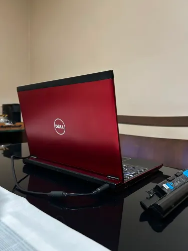Notebook Dell Vostro V131 (Core i5, 6GB RAM, SSD 120GB)