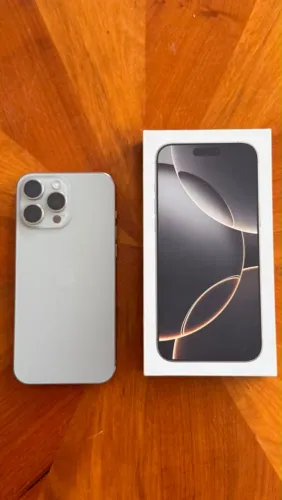 Iphone 16 pro max silver