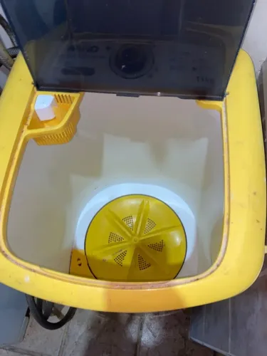 Tanquinho / Lavadora Arno Lavete Extreme 11kg - Amarelo