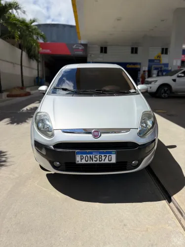 Fiat Punto Attractive 1.4 Fire Flex 8V 5P 2017