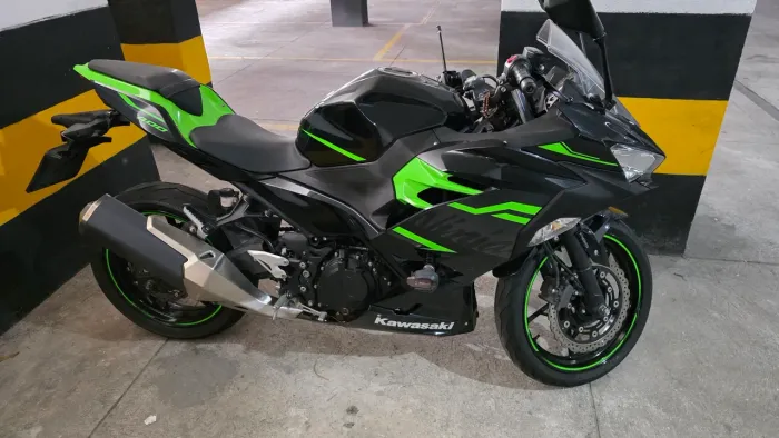 Ninja 400 2020 Grafite exclusivo