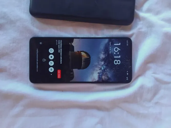 Celular ?