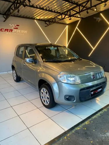 Fiat Uno Vivace Celeb. 1.0 EVO F.flex 8V 5P 2013