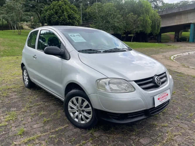 Volkswagen Fox Plus 1.0mi/ 1.0mi Total Flex 8V 3P 2004