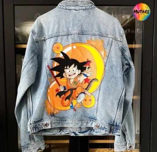 Customização de Roupas com seu tema favorito feito à Mão , Transforme seu Jeans ou Moletom
