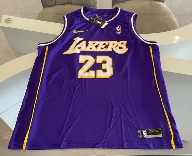 Regata Los Angeles Lakers - 2025/26 - Roxa - James 23 - nacional - NOVAS!