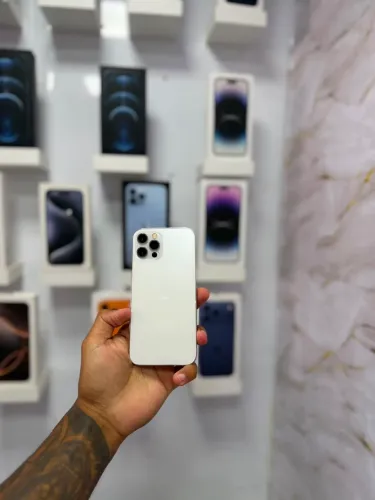 iPhone 12 Pro - 256GB  ? 2.299