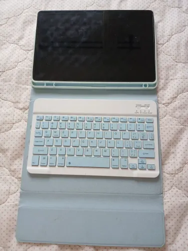 Tablet Samsung Galaxy completo com capa e tecladoo
