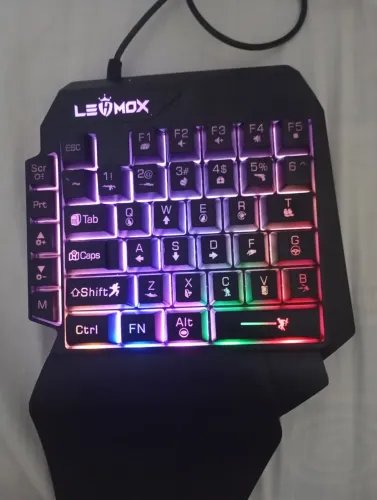 Teclado de uma mão 
