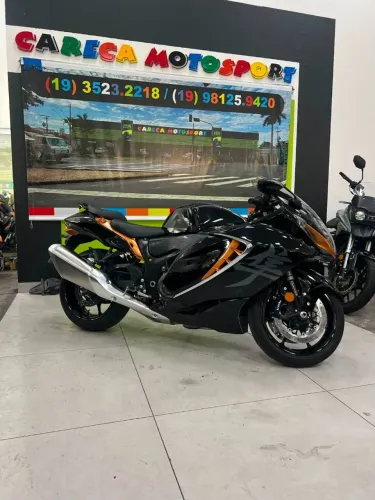 SUZUKI GSX 1300 RA HAYABUSA