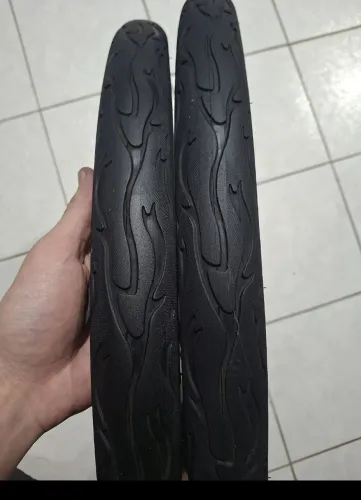 PAR DE PNEU PIRELLI FLAME ARO 26
