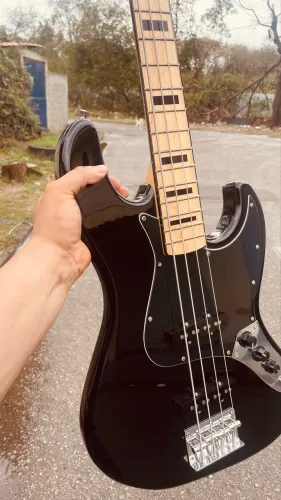 Tagima TBJ4 4 Cordas Preto - Baixo Novo, Excelente Qualidade ?