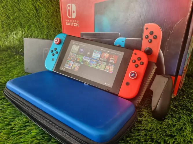 Nintendo Switch V1 Desbloqueado + 8 Jogos + 3 meses de garantia