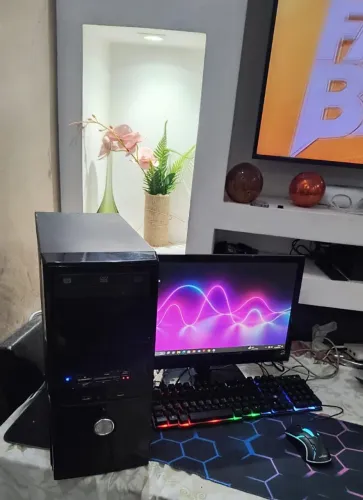 Pc Core i3 com 12gb memória com hd 500gb. Parcelo no cartão sem juros
