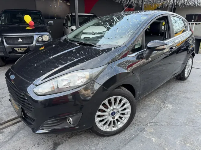 Ford Fiesta Titanium 1.6 Powershift Aut. 2016