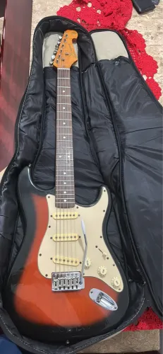 Guitarra SX stratocaster