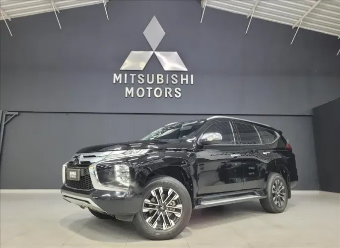 Mitsubishi Pajero Sport HPE 2.5 4X4 Diesel Aut. 2023