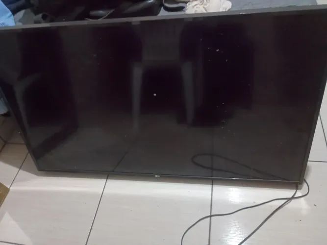 Tv com display de imagem queimado