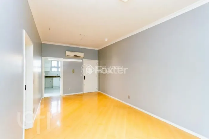 Apartamento à venda Rua Itapeva, Passo da Areia - Porto Alegre