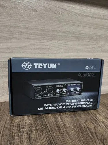 Interface de áudio Q-22 Teyun