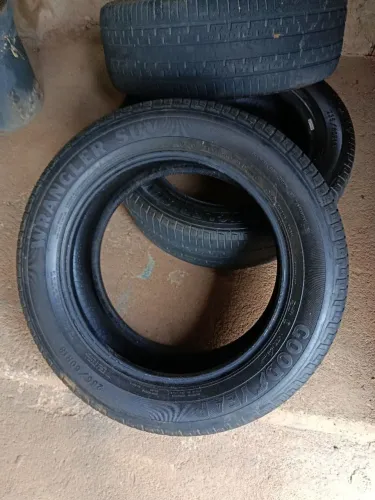 Pneu Goodyear