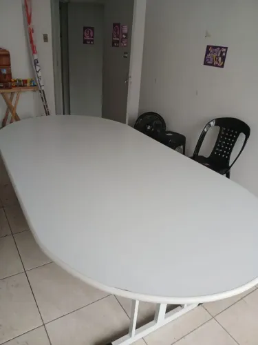 Mesa de reuniões