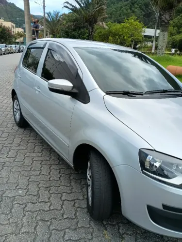 Volkswagen Fox Bluemotion 1.0 MI Total Flex 12V 5P 2014