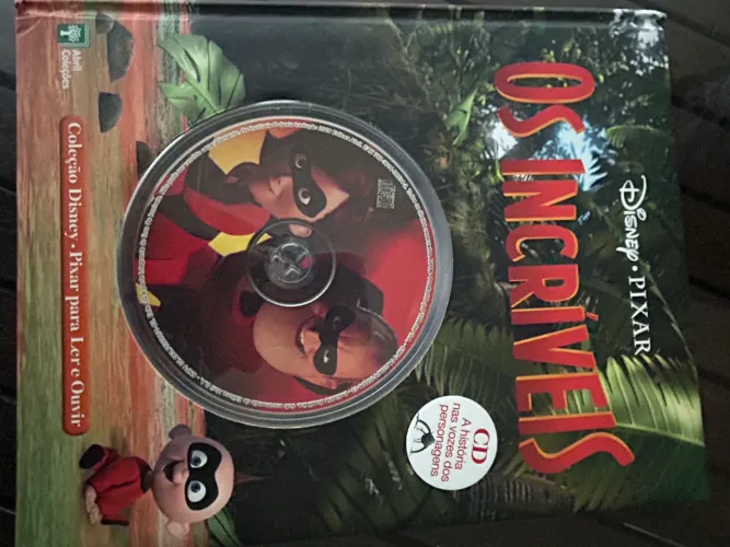 Livro história infantil ?Os Incríveis? com CD