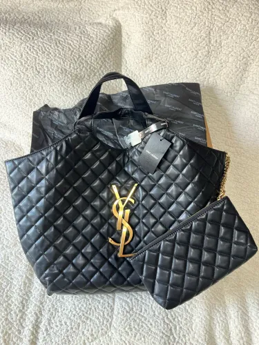 Bolsa Yves Saint Laurent Preta Matelassê - YSL Cassandre + Pouch