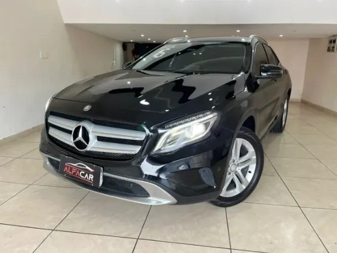 Mercedes-Benz GLA 200 Adv. 1.6/1.6 TB 16V Flex Aut. 2016
