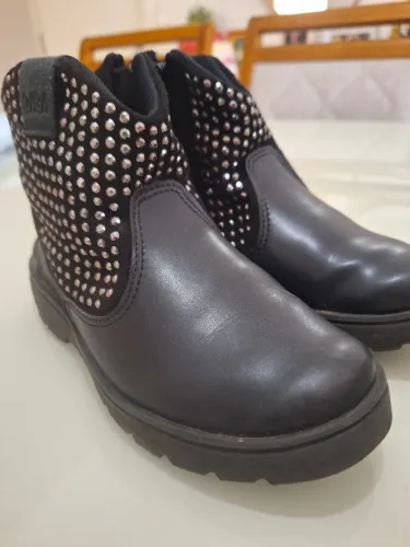 Bota infantil bibi