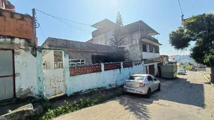Casa de leilão em LINDO PARQUE / SAO GONCALO / RJ | Venda Online