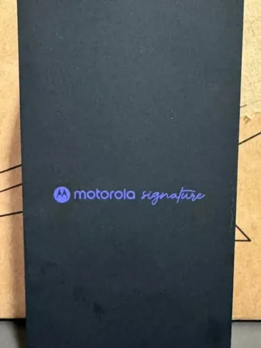 Motorola Signature 5G 512GB 24GB RAM - Novo Lacrado com NF - PRETO