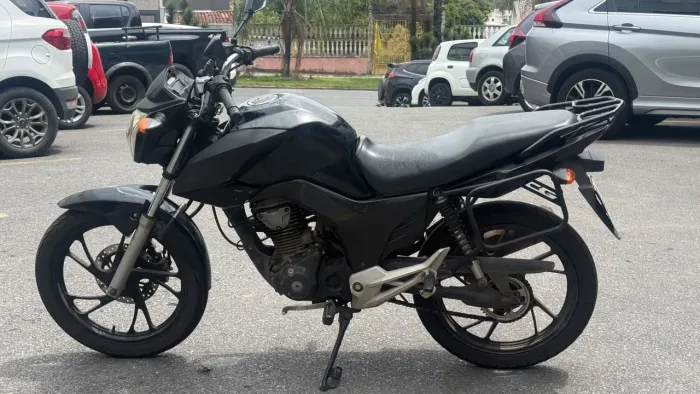 Honda/CG Fan 2020 - Extremamente Nova - Não Aceito Troca